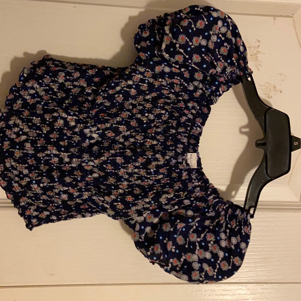 2 piece set, includes blouse and shorts size Small